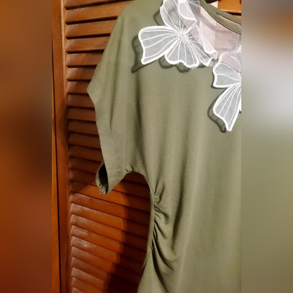 Olive Green Women's Top with Lace Appliqué - Picture 3 of 11